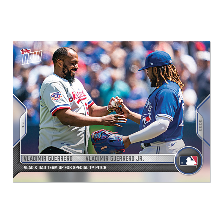 Vladimir Guerrero/Vladimir Guerrero Jr.  - 2022 MLB Topps NOW® Card 451 - PR:897